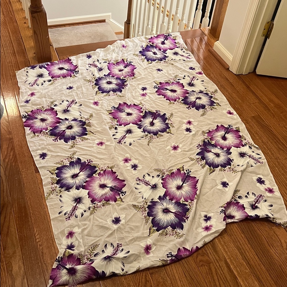 White & Purple Hawaiian Aloha Beach Sarong Wrap OS - Picture 6 of 6